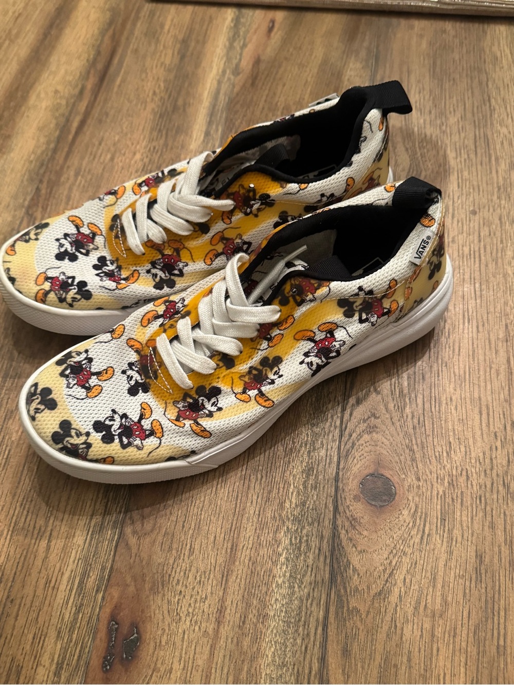 Vans Disney x UltraRange Rapidweld Mickey Mouse Sneakers Mens 9.5 Women’s 11